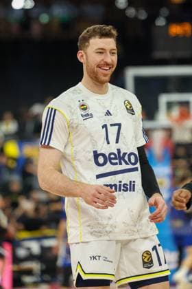 Onuralp Bitim Fenerbahce Beko Istanbul, 17 , GER, Fenerbahce Beko Istanbul vs Maccabi Rapyd Tel Aviv, Basketball, Euroleague, Matchday 10, Season 2025 2026, 11 11 2025, GER, Fenerbahce Beko Istanbul vs Maccabi Rapyd Tel Aviv, Basketball, Euroleague, Matchday 10, Season 2025 2026, 11 11 2025 Muenchen Copyright: xEibner-Pressefoto JennixMaulx EP_JML