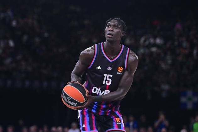 BASKET : Paris Basket vs Panathinaikos - Euroleague - 11 11 2025 MOUHAMED FAYE ( 15 - Paris Basket ) during the Euroleague match between Paris Basketball and Panathinaikos AKTOR Athens at Accor Arena on November 11, 2025 in Paris, France. ( Photo by federico pestellini PSNewz ) - ParisFrance  Copyright: xFedericoxPestellinix