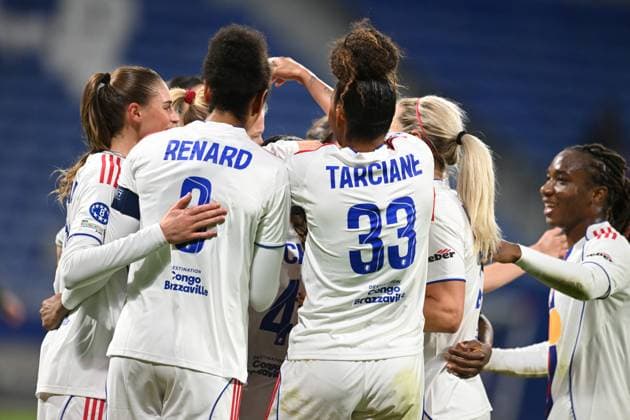 Football : Lyonnes v Wolfsburg - UEFA Women s champions league Ada HEGERBERG of Lyon scoring goal during the UEFA Womens champions league match between OL Lyonnes and Wolfsburg at Groupama Stadium Decines Charpieu Lyon France on November 11, 2025  Copyright: xALLILI_MOURADx
