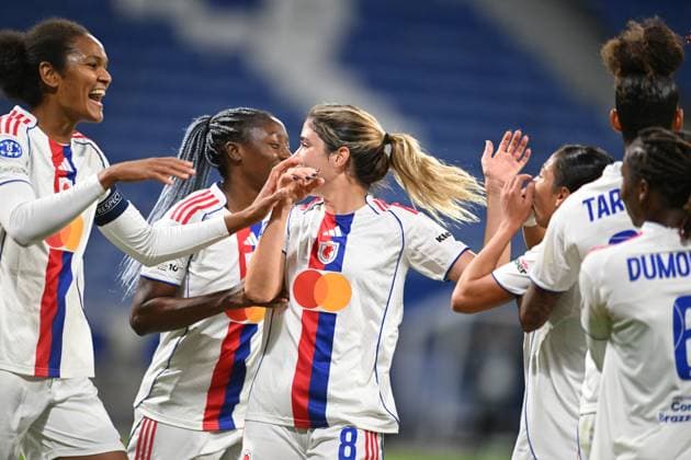 Football : Lyonnes v Wolfsburg - UEFA Women s champions league Ada HEGERBERG of Lyon scoring goal during the UEFA Womens champions league match between OL Lyonnes and Wolfsburg at Groupama Stadium Decines Charpieu Lyon France on November 11, 2025  Copyright: xALLILI_MOURADx