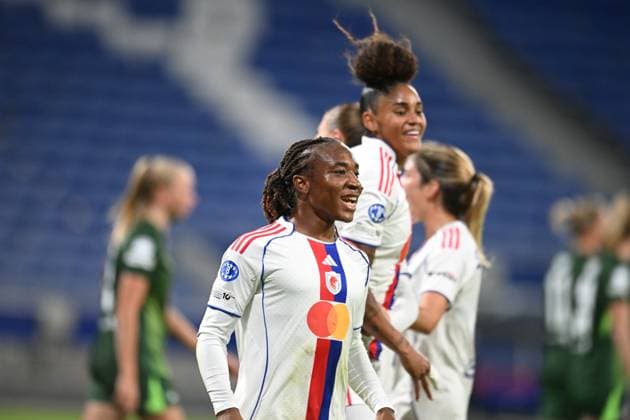 Football : Lyonnes v Wolfsburg - UEFA Women s champions league Ada HEGERBERG of Lyon scoring goal during the UEFA Womens champions league match between OL Lyonnes and Wolfsburg at Groupama Stadium Decines Charpieu Lyon France on November 11, 2025  Copyright: xALLILI_MOURADx