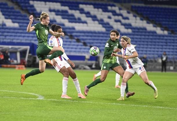 Football : Lyonnes v Wolfsburg - UEFA Women s champions league Jule Brand of Lyon during the UEFA Womens champions league match between OL Lyonnes and Wolfsburg at Groupama Stadium Decines Charpieu Lyon France on November 11, 2025  Copyright: xMouradxALLILIx