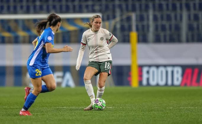 AUT, München, SKN St Pölten vs Chelsea London, Women s Champions League, UEFA, Saison 2526, NV Arena, 3 Spieltag im Bild Wieke Kaptein Chelsea London 18 DFB DFL REGULATIONS PROHIBIT ANY USE OF PHOTOGRAPHS AS IMAGE SEQUENCES AND OR QUASI VIDEO, 11 11 2025, Copyright: HMBxMedia HendrikxHamelau