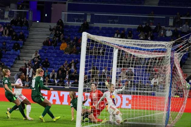 Lyon, France 11 November 2025 Champions League Women 2025 2026 OL Lyonnes vs VfL Wolfsburg In the picture scorer Ada Hegerberg OL , right in the picture, makes the goal to 1 0 for OL Lyonnes Groupama Stadium Copyright: xFotostandx xFantinix