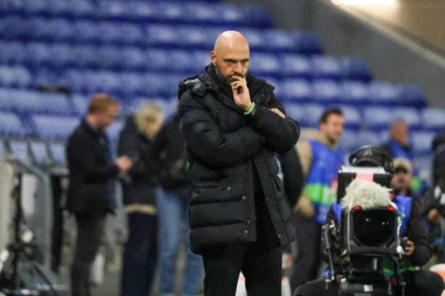 Lyon, France 11 November 2025 Champions League Women 2025 2026 OL Lyonnes vs VfL Wolfsburg In the picture head coach Stephan Lerch VfL Groupama Stadium Copyright: xFotostandx xFantinix