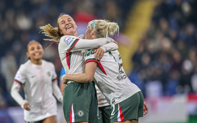 AUT, München, SKN St Pölten vs Chelsea London, Women s Champions League, UEFA, Saison 2526, NV Arena, 3 Spieltag im Bild goal and celebration, joy, Tor und Jubel mit Wieke Kaptein Chelsea London 18 DFB DFL REGULATIONS PROHIBIT ANY USE OF PHOTOGRAPHS AS IMAGE SEQUENCES AND OR QUASI VIDEO, 11 11 2025, Copyright: HMBxMedia HendrikxHamelau