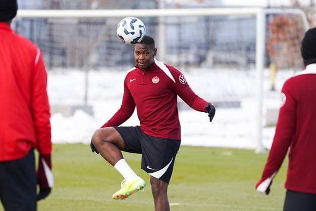 Fußball, Nationalteam Kanada Training Canada v Ecuador - International Friendly, Länderspiel, Nationalmannschaft Match Training Practice Kamal Miller of Canada during the Training Practice before the International Friendly match between Canada and Ecuador at BMO Field Stadium. on November 11, 2025 in Toronto, Ontario. (Photo by Leonardo Ramirez Eyepix Group) Copyright: xLeonardoxRamirez xEyepixxGroupx LR-11112025-09927