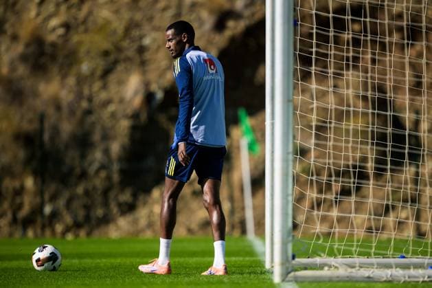 251112 Alexander Isak of the Swedish national football team during a training session on November 12, 2025 in Marbella Photo Joel Marklund BILDBYRAN code JM JM0747 bbeng fotboll football soccer fotball vm kval fifa world cup qualifier träning practice training sverige sweden sverige a  Copyright: JOELxMARKLUND BB251112JM008