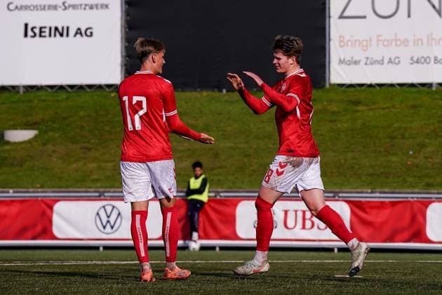 Baden, Switzerland, November 12th 2025: Sofus Johannesen (18 Denmark) celebrates with teammates after scoring his teams third goal during the UEFA European Qualifiers U19 football match between Denmark and San Marino at ESP Baden in Baden, Switzerland: (Daniela Porcelli SPP) Copyright: xDanielaxPorcellix xSPPx spp-en-DaPoSp-20251112-DP108746