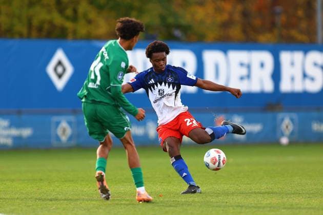 22 Aboubaka Soumahoro Hamburger SV , 44 Jismerai Dillema FC Groningen Football I Men I Friendly match I Season 2025 2026 I Hamburger SV FC Groningen I 12 11 2025 I Training ground Volksparkstadion