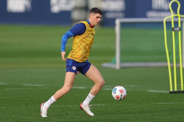 Training RB Leipzig Bundesliga Leipzig, 12 11 2025, Training center at Cottaweg, Season 2025 2026, Football, Men, 1 Bundesliga , Training RB Leipzig , In the picture from l ,