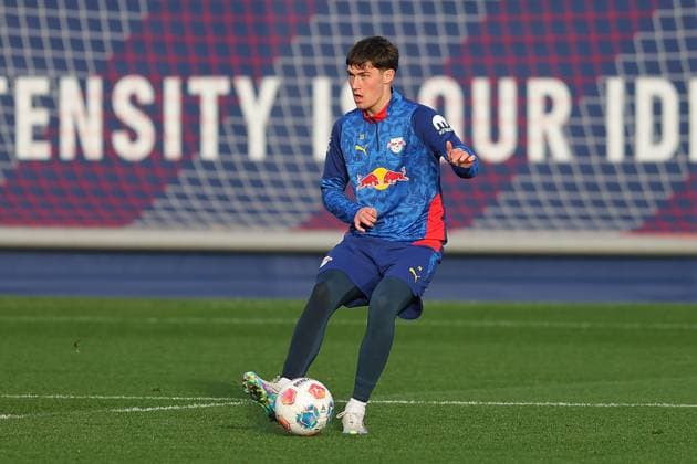 Training RB Leipzig Bundesliga Leipzig, 12 11 2025, Training center at Cottaweg, Season 2025 2026, Football, Men, 1 Bundesliga , Training RB Leipzig , In the picture Andrija Maksimovic ,