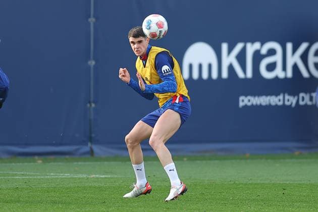 Training RB Leipzig Bundesliga Leipzig, 12 11 2025, Training center at Cottaweg, Season 2025 2026, Football, Men, 1 Bundesliga , Training RB Leipzig , In the picture Kosta Nedeljkovic ,