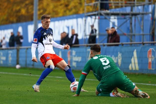 29 Emir Sahiti Hamburger SV , 5 Marco Rente FC Groningen Football I Men I Friendly match I Season 2025 2026 I Hamburger SV FC Groningen I 12 11 2025 I Training ground Volksparkstadion