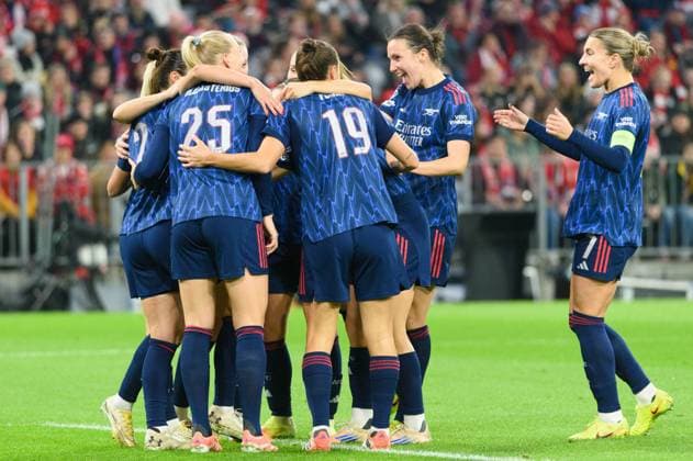 Players of Arsenal celebrating the opening goal during the UEFA Womens Champions League league phase match between FC Bayern Munich and Arsenal WFC at Allianz Arena in Munich, Germany. Copyright: xSvenxBeyrich SPPx Sportspressphoto_SPR61191