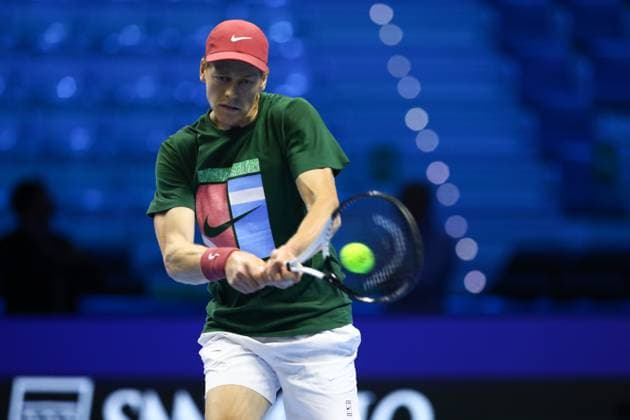 November 12, 2025, Turin, Piedmont, Italy: JANNIK SINNER of Italy trains ahead of his game against Alexander Zverev of Germany in the Men s Singles round robin game at the ATP, Tennis Herren Tennis Finals in Turin, Italy. Turin Italy - ZUMAc179 20251112_zep_c179_062 Copyright: xMickaelxChavetx