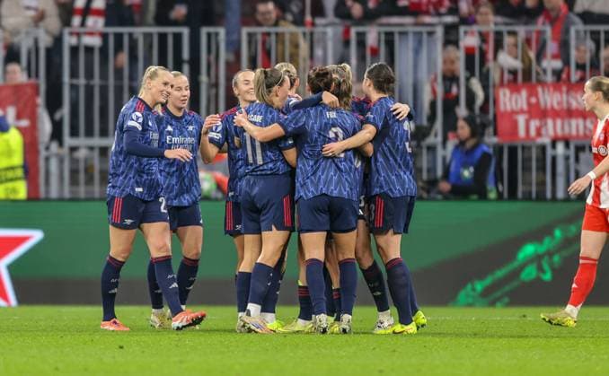 DEU, Munich, FC Bayern Munich vs Arsenal London, Women s Champions League, UEFA, Season 2526, Allianz Arena, Matchday 3 in picture Mariona Caldentey Arsenal London 8 scores the goal for 2 0, jubilation and joy DFB DFL REGULATIONS PROHIBIT ANY USE OF PHOTOGRAPHS AS IMAGE SEQUENCES AND OR QUASI VIDEO, 12 11 2025 Copyright: HMBxMedia HendrikxHamelau