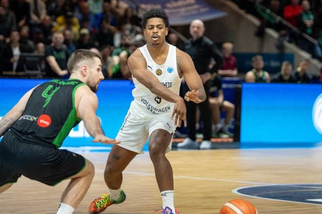 Germany, Basketball, FIBA, FIBA Europe Cup Volkswagen Halle Basketball Löwen Braunschweig KB Trepca on 12 11 in Braunschweig Volkswagen Halle Grant Sherfield G, Basketball Löwen Braunschweig Copyright: xSvenxHeidmannx