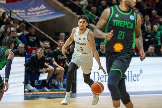 Germany, Basketball, FIBA, FIBA Europe Cup Volkswagen Halle Basketball Löwen Braunschweig KB Trepca on 12 11 in Braunschweig Volkswagen Halle Adrian Worthy G, Basketball Löwen Braunschweig Copyright: xSvenxHeidmannx