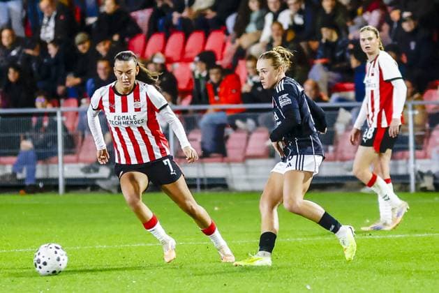 EINDHOVEN , 12 11-2025 , De Herdgang , season 2025 2026 , UEFA Womens Europa League football , round of 16 1nd leg between PSV and Eintracht Frankfurt (women) , Picture shows PSV player Riola Xhemaili PSV - Eintracht Frankfurt (women)  x31997460x Copyright: