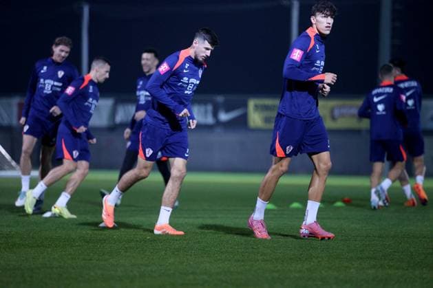 Croatia training session: FIFA World Cup, WM, Weltmeisterschaft, Fussball 2026 Qualifiers Petar Sucic and Petar Musa of Croatia during the training session at HNK Rijeka Stadium in Rijeka, Croatia, on November 12, 2025.  NelxPavletic PIXSELL