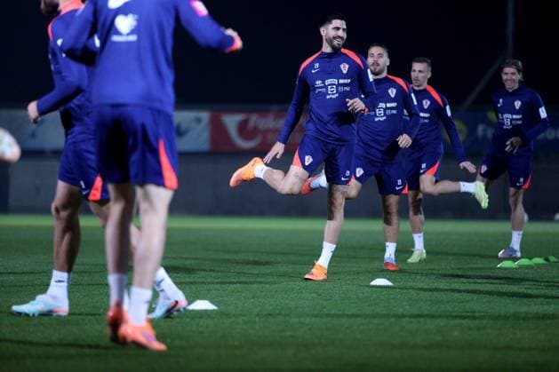 Croatia training session: FIFA World Cup, WM, Weltmeisterschaft, Fussball 2026 Qualifiers Martin Erlic of Croatia during the training session at HNK Rijeka Stadium in Rijeka, Croatia, on November 12, 2025.  NelxPavletic PIXSELL