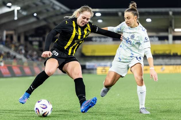 251112 Alice Bergström of Häcken and Chiara Rubustellini of Inter during the UEFA Women s Europa Cup football match between Häcken and Inter on November 12, 2025 in Gothenburg Photo Michael Erichsen BILDBYRAN COP 89 MI0901 fotboll football soccer fotball europa cup häcken inter uefa womens europa cup dam bbeng internazionale milano  Copyright: MICHAELxERICHSEN BB251112MI036