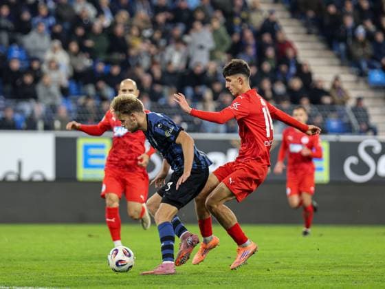 Nicklas Shipnoski SV Waldhof Mannheim, 7 against Konrad Riehle FC Astoria Walldorf, 14 at BfV Pokal quarterfinal SV Waldhof Mannheim FC Astoria Walldorf on 12 11 25 at Carl Benz Stadion, Mannheim xamx Photo Alfio Marino Copyright: