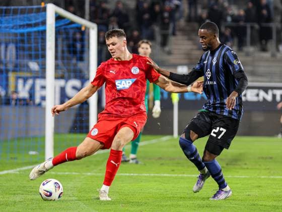 Dennis Egel FC Astoria Walldorf, 4 clears in front of Adama Diakhaby SV Waldhof Mannheim, 27 at BfV Pokal Quarterfinal SV Waldhof Mannheim FC Astoria Walldorf on 12 11 25 at Carl Benz Stadion, Mannheim xamx Photo Alfio Marino Copyright: