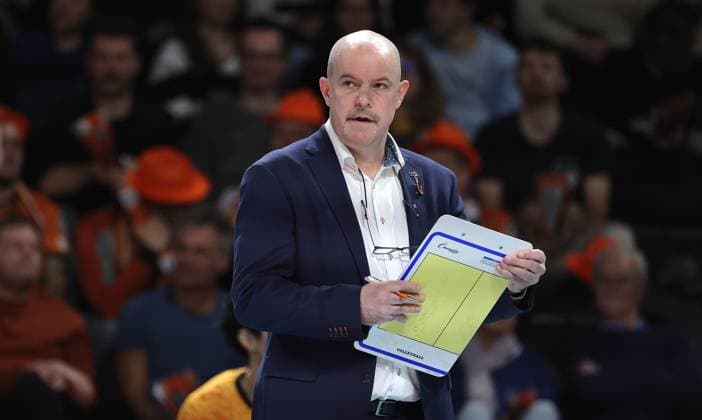 Volleyball, BR Volleys part ways with coach Joel Banks, archive pictures