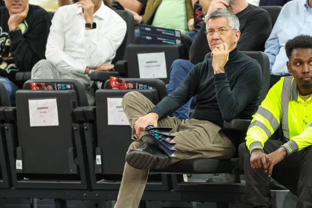Herbert Hainer FC Bayern Muenchen, President , GER, FC Bayern Basketball vs FC Barcelona, Basketball, Euroleague, Matchday 10, Season 2025 2026, 12 11 2025, GER, FC Bayern Basketball vs FC Barcelona, Basketball, Euroleague, Matchday 10, Season 2025 2026, 12 11 2025 Muenchen Copyright: xEibner-Pressefoto JennixMaulx EP_JML