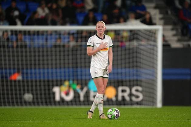 OHL Women s Linde Veefkind pictured in action during a soccer match between Spanish FC Barcelona, Barca Femeni and Oud-Heverlee Leuven Women, Wednesday 12 November 2025 in Barcelona, Spain, the third game in the league phase of the UEFA Women s Champions League competition. JOMAxGARCIAxIxGISBERT  x141171162x