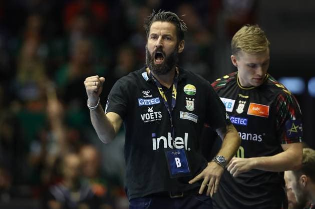 12 11 2025, xtgx, Handball, EHF Champions League, SC Magdeburg HC Zagreb v l Bennet Wiegert Magdeburg, coach jubilation, goal celebration, celebrate the goal, celebration Magdeubrg
