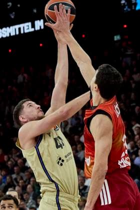 Turkish Airlines EuroLeague Basketball, FC Bayern Munich Basketball vs FC Barcelona, Munich FC Bayern Basketball, Munich FC Bayern Basketball, Barcelona FC, 2025 11 12 in Munich SAP Garden PARRA Joel FC Barcelona Forward Nr 44 BAR44 , LUCIC Vladimir FC Bayern Munich Basketball Forward Nr11 BAY11 sportworld Munich SAP Garden Bayern Germany