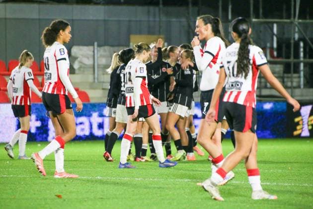 12 11 2025, xgrfx, Football UEFA Women s Europa Cup 1 8, PSV Eindhoven Eintracht Frankfurt v l Tor, Laura Freigang Eintracht Frankfurt DFL DFB REGULATIONS PROHIBIT ANY USE OF PHOTOGRAPHS as IMAGE SEQUENCES and or QUASI VIDEO De Herdgang