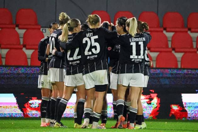 Eindhoven, Netherlands 12 November 2025 Europa Cup Women 1 8 Final 2025 2026 PSV Eindhoven vs Eintracht Frankfurt Pictured Copyright: xFotostandx xFantinix