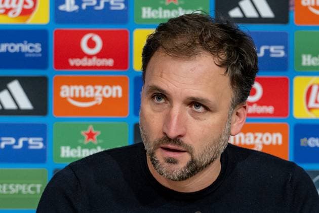 Jose Barcala Head Coach, FC Bayern Muenchen Women at the post-match press conference Portrait Portraet GER, FC Bayern Muenchen Women vs Arsenal Woman FC, Football, Champions League Women, League Phase 3 Matchday , Season 2025 2026, 12 11 2025 GER, FC Bayern Muenchen Women vs Arsenal Woman FC, Football, Champions League Women, League Phase 3 Matchday , Season 2025 2026, 12 11 2025 Muenchen Copyright: xEibner-Pressefoto HeikexFeinerx EP_HFR