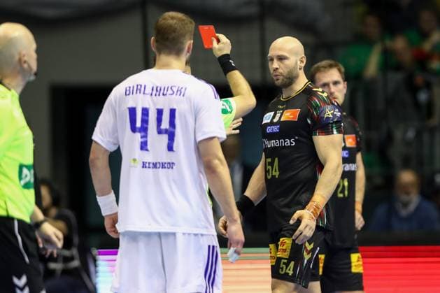 12 11 2025, xtgx, Handball, EHF Champions League, SC Magdeburg HC Zagreb v l Oscar Bergendahl Magdeburg, 54 red card, sending off, sent off Magdeubrg