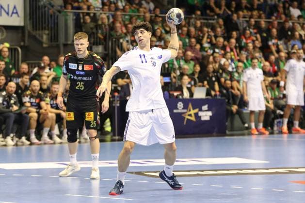 12 11 2025, xgox, Handball EHF Champions League SC Magdeburg HC Zagreb v l Giorgi Tskhovrebadze Zagreb, 11 throws goal, goal scorer, scores goal, scores the goal Magdeburg