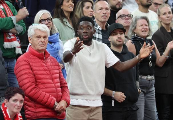 Stunned David ALABA Basketball Bayern Barcelona Euroleague, FC Bayern Basketball FC Barcelona, Round 10, Season 2025 2026, on 12 11 2025 in Munich, S A P G A R D E N, Germany Source Copyright Credit Oryk HAIST xBASKETBALL-BAYERN-BARCELONAx