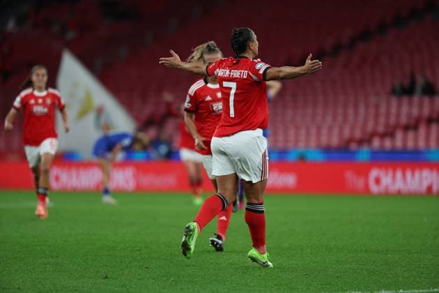 Cristina Martin-Prieto ( SL Benfica Womens team ) celebrating a goal during the match between SL Benfica and FC Twente, valid for UEFA WomenÕs Champions League 2025 26 at Est‡dio do Lisboa e Benfica on 12 November 2025. Lisbon Est‡dio do Sport Lisboa e Benfica Lisbon Portugal Copyright: xIMAGOx xPRIMExSPORTSxIMAGESx xFILIPExOLIVEIRAx