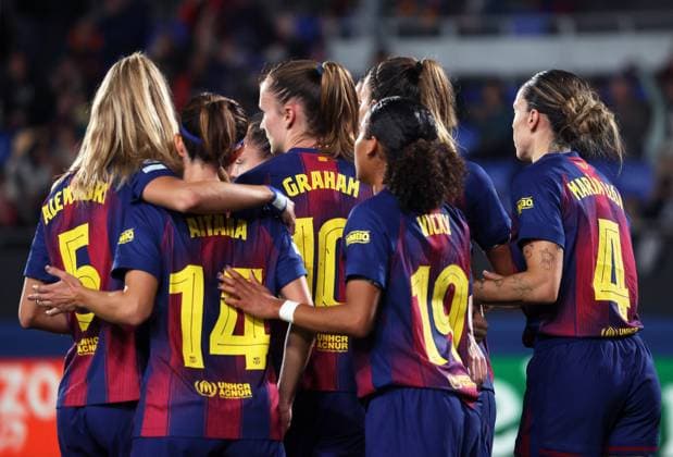 FC Barcelona, Barca Women v OH Leuven - UEFA Women Champions League FC Barcelona players celebrate during the match between FC Barcelona Women and OH Leuven, corresponding to matchday 3 of the league phase of the UEFA Women s Champions League, played at the Johan Cruyff Stadium in Barcelona, Spain, on November 12, 2025. Barcelona Spain  Copyright: xUrbanandsportx originalFilename:urbanandsport-fcbarcel251112_nphAl.jpg
