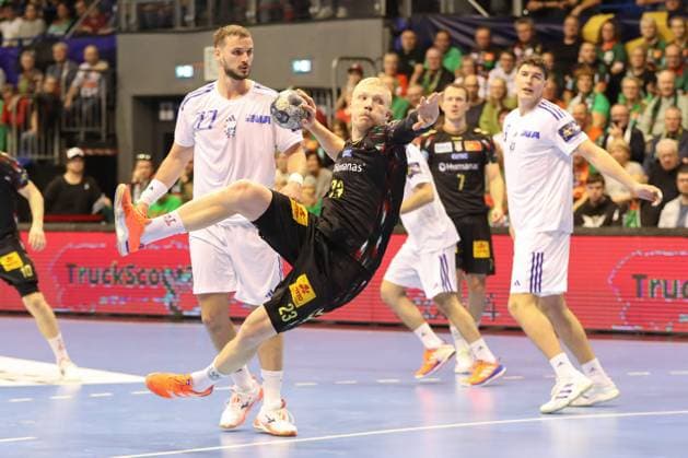 12 11 2025, xgox, Handball EHF Champions League SC Magdeburg HC Zagreb v l Magnus Saugstrup Magdeburg, 23 throws goal, goal scorer, scores goal, scores the goal Magdeburg