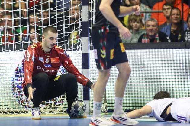 12 11 2025, xtgx, Handball, EHF Champions League, SC Magdeburg HC Zagreb v l Matej Mandic Magdeburg, 12 Parade, holds the ball, catches the ball, parries Magdeubrg