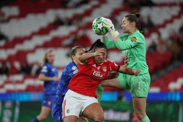 Lemey in action during the match between SL Benfica and FC Twente, valid for UEFA WomenÕs Champions League 2025 26 at Est‡dio do Lisboa e Benfica on 12 November 2025. Lisbon Est‡dio do Sport Lisboa e Benfica Lisbon Portugal Copyright: xIMAGOx xPRIMExSPORTSxIMAGESx xFILIPExOLIVEIRAx