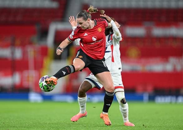 Manchester, England, 12th November 2025. Elisabeth Terland of Manchester United, ManU flicks the ball during the Manchester United Women vs Paris St Germain Women UEFA Womens Champions League match at Old Trafford, Manchester. Picture credit should read: Cody Froggatt Sportimage EDITORIAL USE ONLY. No use with unauthorised audio, video, data, fixture lists, club league logos or live services. Online in-match use limited to 120 images, no video emulation. No use in betting, games or single club league player publications. SPI_046_CF_MANCHESTER_UTD_WOMEN_V_PARIS_ST_GERMAIN_WOMEN SPI-4282-0046