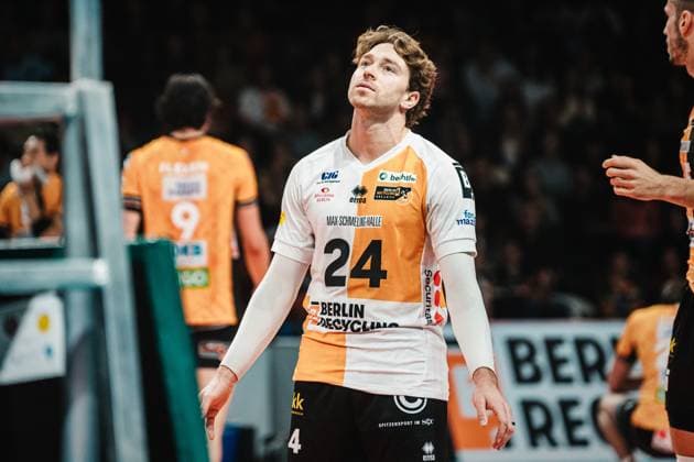 VBL Berlin Recycling Volleys vs SVG Lüneburg, 12 11 2025 Kyle Dagostino Berlin Recycling Volleys, 24 Volleyball Bundesliga, 6 Matchday Berlin Recycling Volleys vs SVG Lüneburg on 12 11 2025 in the , Berlin Copyright: xBEAUTIFULxSPORTS Tonhäuserx