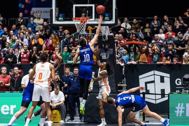 GER, BKT EuroCup, Season 2025 2026, Niners Chemnitz Buducnost VOLI Podgorica 12 11 2025, Fair, Chemnitz, GER, BKT EuroCup, Season 2025 2026, Niners Chemnitz Buducnost VOLI Podgorica Nikola Tanaskovic Buducnost VOLI Podgorica 10 Photo Alexander Trienitz Chemnitz Fair Saxony Germany