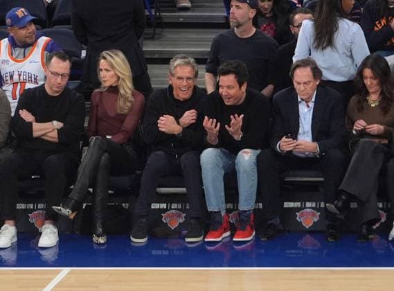 New York Knicks v Orlando Magic - NBA, Basketball Herren, USA NEW YORK, UNITED STATES - NOVEMBER 12: The Knicks Celebrity Row is seen during the NBA game between the New York Knicks and the Orlando Magic at Madison Square Garden in New York, United States on November 12, 2025. Selcuk Acar Anadolu New York United States. Editorial use only. Please get in touch for any other usage.  Copyright: x2025xAnadoluxSelcukxAcarx
