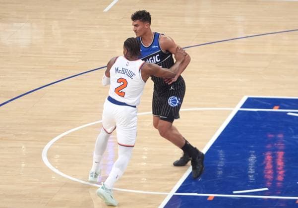 New York Knicks v Orlando Magic - NBA, Basketball Herren, USA NEW YORK, UNITED STATES - NOVEMBER 12: Tristan da Silva (23) of the Orlando Magic in action during the NBA game between the New York Knicks and the Orlando Magic at Madison Square Garden in New York, United States on November 12, 2025. Selcuk Acar Anadolu New York United States. Editorial use only. Please get in touch for any other usage.  Copyright: x2025xAnadoluxSelcukxAcarx